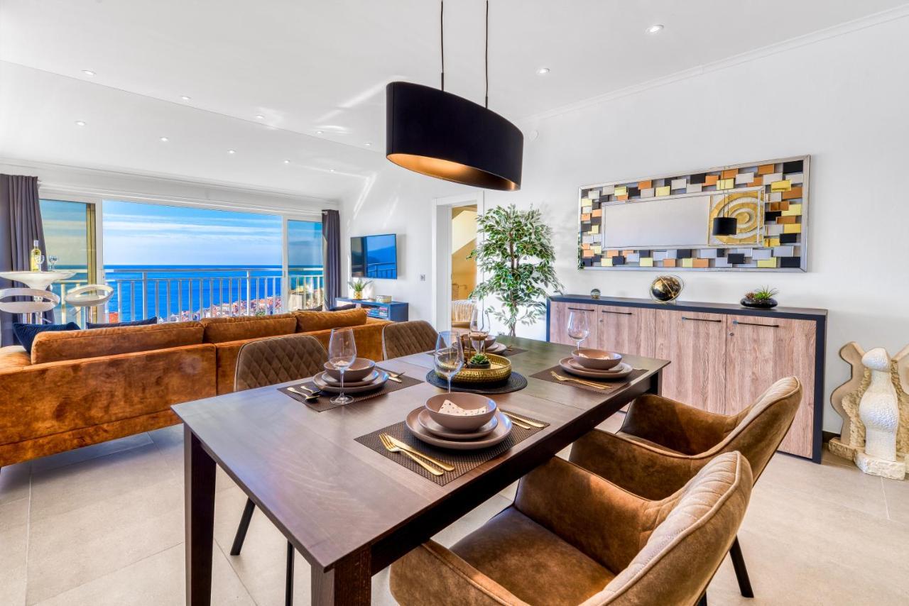 Portolan's Amazing Sea & Old Town View Apartment *