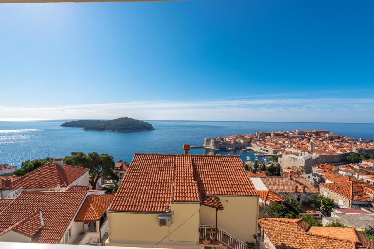 Portolan's Amazing Sea & Old Town View Apartment *